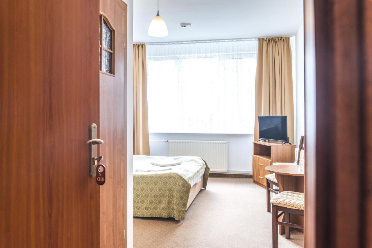 Scsk Brzezno Hostel Гданск Екстериор снимка