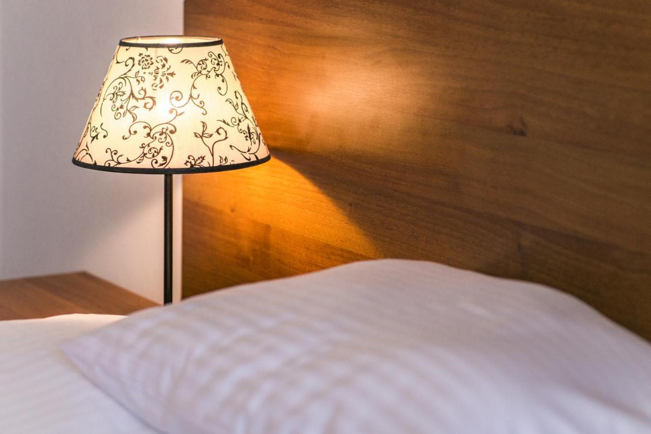 Scsk Brzezno Hostel Гданск Екстериор снимка