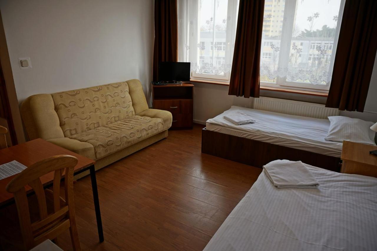 Scsk Brzezno Hostel Гданск Екстериор снимка
