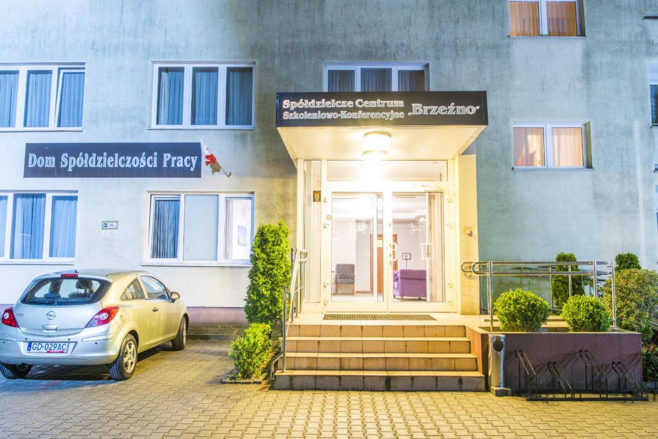 Scsk Brzezno Hostel Гданск Екстериор снимка
