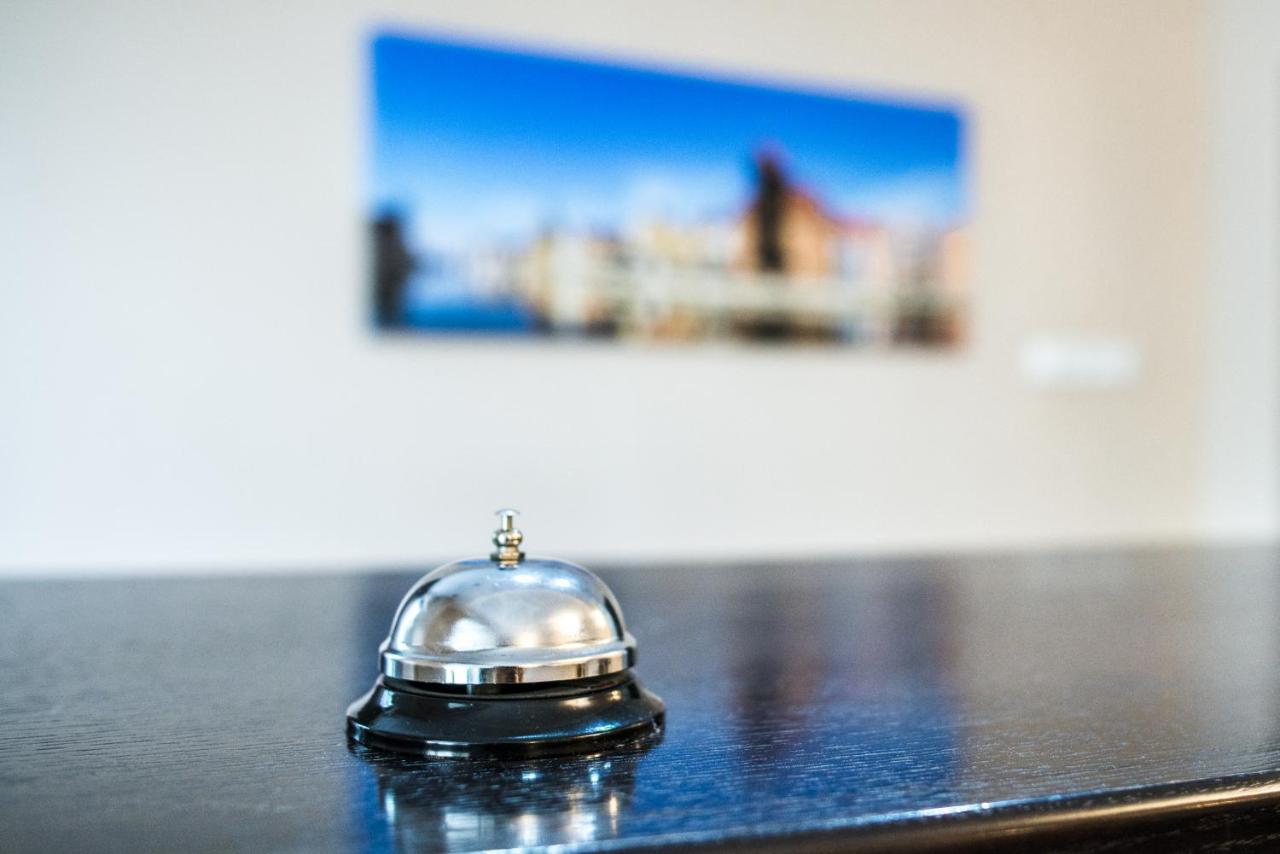 Scsk Brzezno Hostel Гданск Екстериор снимка