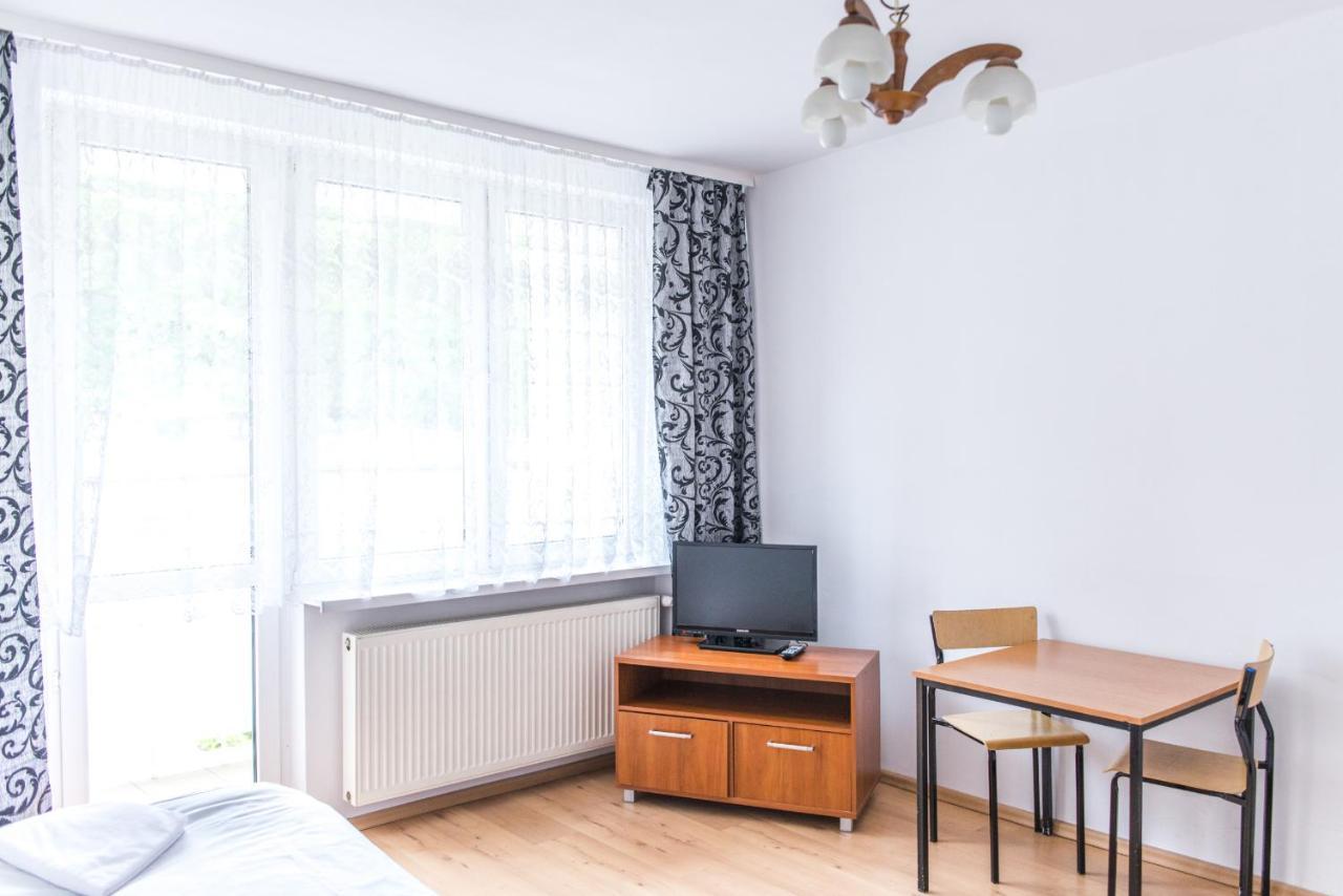 Scsk Brzezno Hostel Гданск Екстериор снимка